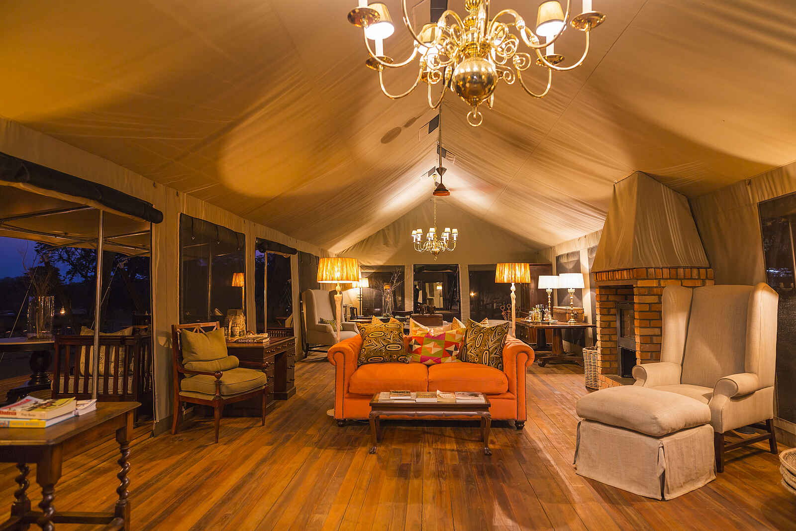 Verney's Camp: Innenansicht von Gästeunterkunft Verney's Camp: Innenansicht von Gästeunterkunft