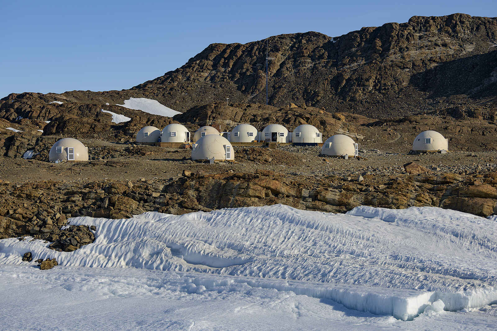 Whichaway Camp: Das Camp Whichaway Camp: Das Camp