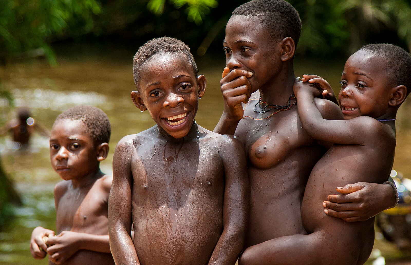 Sangha Lodge: Ba'Aka-Familie Sangha Lodge: Ba'Aka-Familie