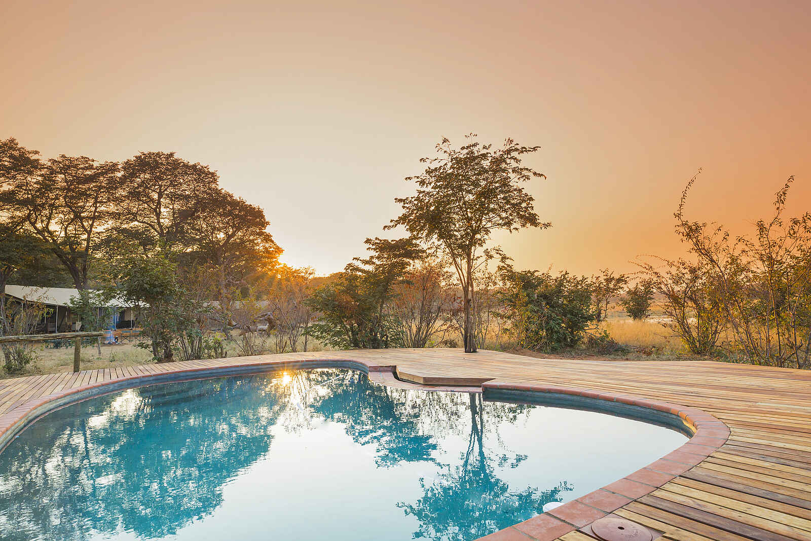 Verney's Camp: Swimmingpool Verney's Camp: Swimmingpool