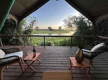 Kala Camp: Blick nach draußen Kala Camp: Blick nach draußen