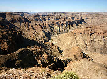 Canyon Lodge: Ausblick über den gigantischen Fish River Canyon Canyon Lodge: Ausblick über den gigantischen Fish River Canyon