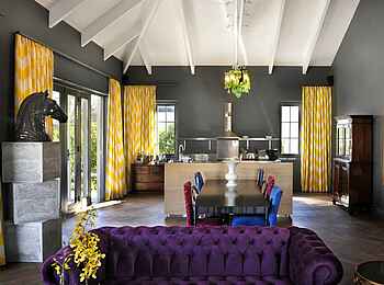 La Cle des Montagnes: Offene Wohnküche in der Villa La Galerie La Cle des Montagnes: Offene Wohnküche in der Villa La Galerie