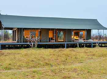 Nogatsaa Pans Lodge: Family Suite Nogatsaa Pans Lodge: Family Suite