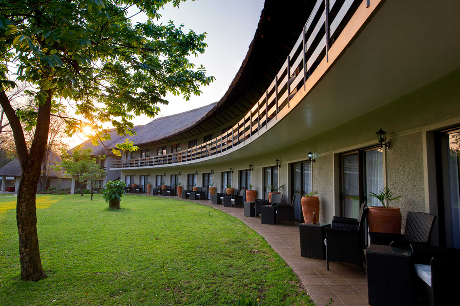 A Zambezi River Lodge Victoria Falls 3 Sterne Hotel   Csm A Zambezi River Lodge Zimmerfronten 1000x665 Ddb3e02de3 