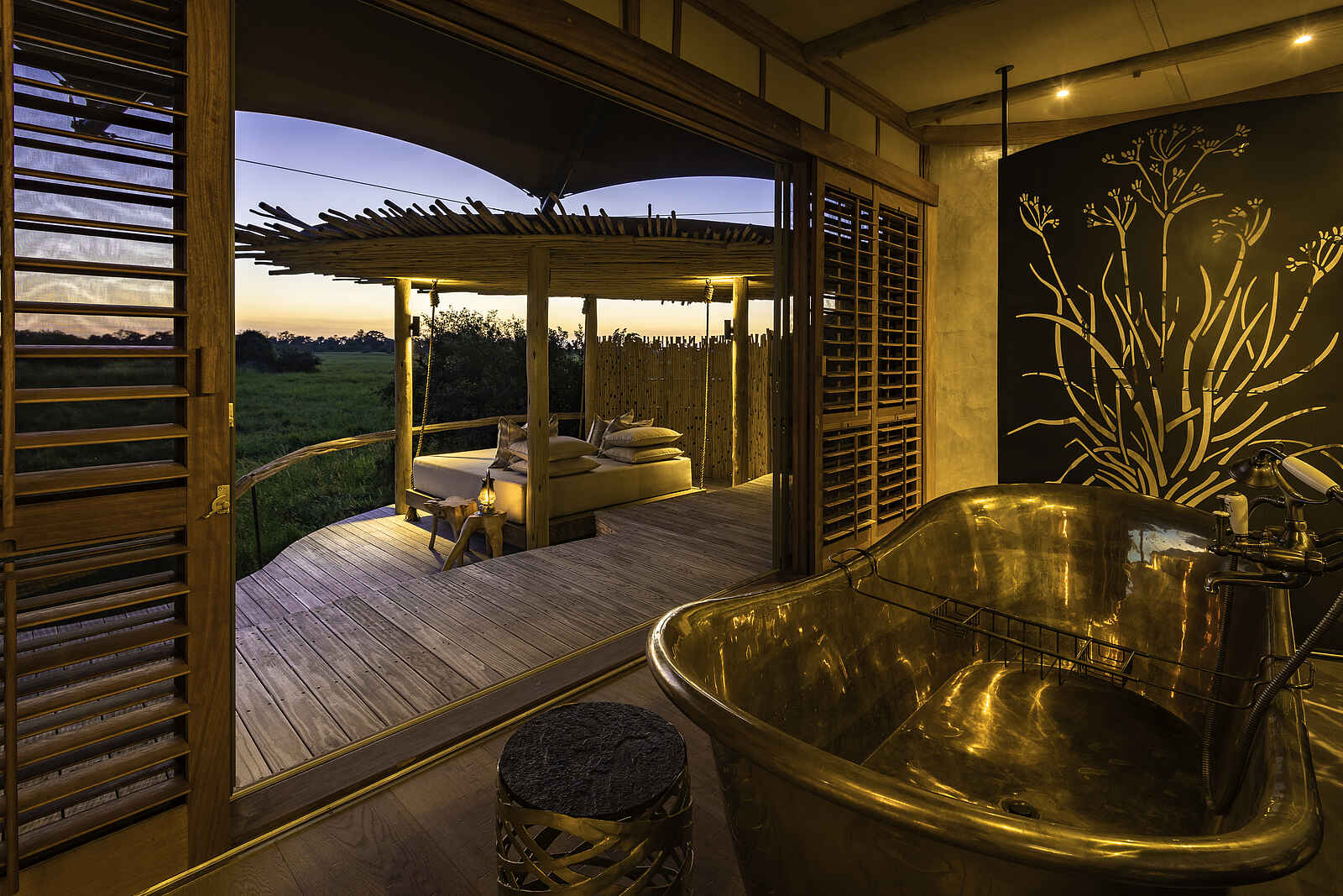 Mombo Camp: Badewanne mit Ausblick Mombo Camp: Badewanne mit Ausblick