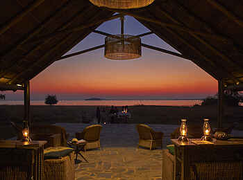 Konkamoya Lodge: Blick zum Morgenhimmel Konkamoya Lodge: Blick zum Morgenhimmel