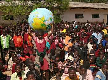 Chilo Gorge Safari Lodge: Mahenye-Grundschule Chilo Gorge Safari Lodge: Mahenye-Grundschule