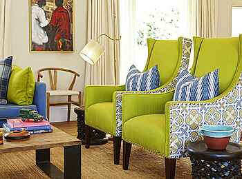 La Cle des Montagnes: Bequeme Ohrensessel der Lounge in der Villa Le Colonial La Cle des Montagnes: Bequeme Ohrensessel der Lounge in der Villa Le Colonial