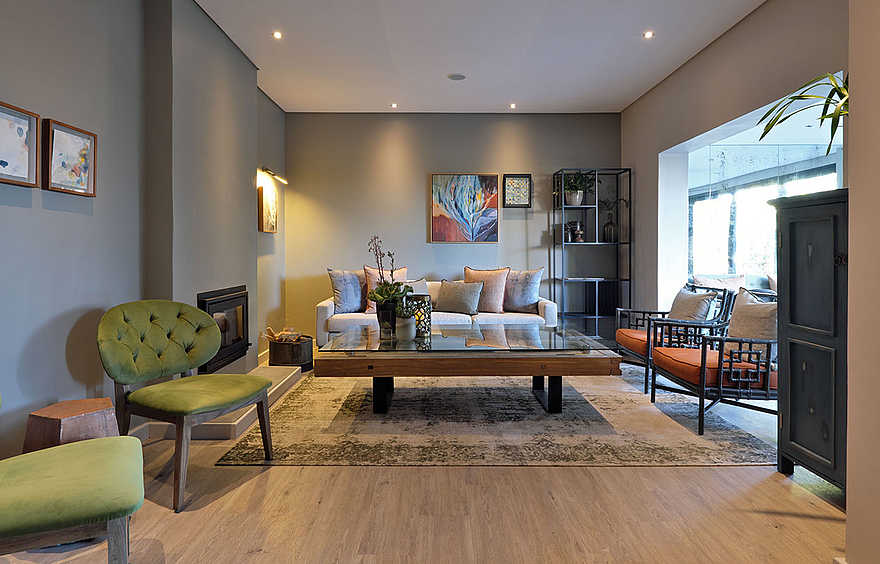 Tree House Boutique Hotel: Livingroom Tree House Boutique Hotel: Livingroom