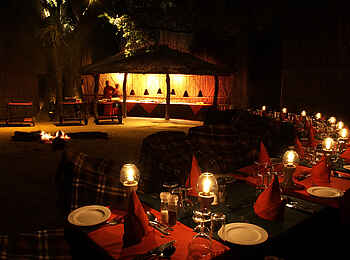 MalaMala Camp: Dinner an der Boma MalaMala Camp: Dinner an der Boma