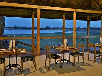 Nogatsaa Pans Lodge: Restaurant Nogatsaa Pans Lodge: Restaurant