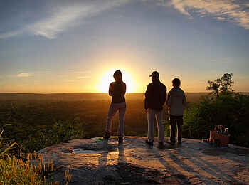 MalaMala Main Camp: Blick auf die Sonne MalaMala Main Camp: Blick auf die Sonne