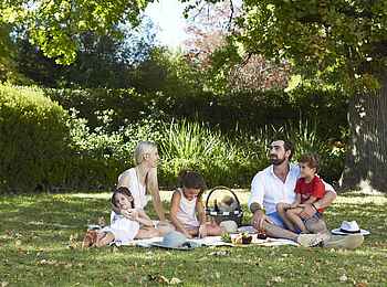 La Cle des Montagnes: Gemütliches Picknick im Grünen La Cle des Montagnes: Gemütliches Picknick im Grünen