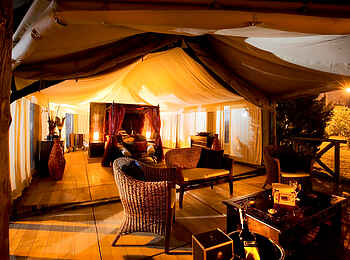 Konkamoya Lodge: Gästezeltinterieur Konkamoya Lodge: Gästezeltinterieur