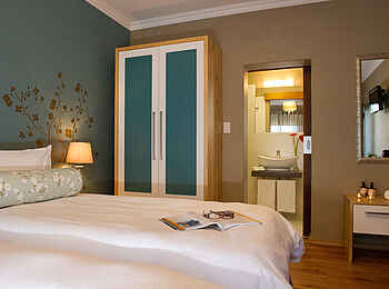 Namib Guesthouse: Elternschlafzimmer der Familiensuite Namib Guesthouse: Elternschlafzimmer der Familiensuite