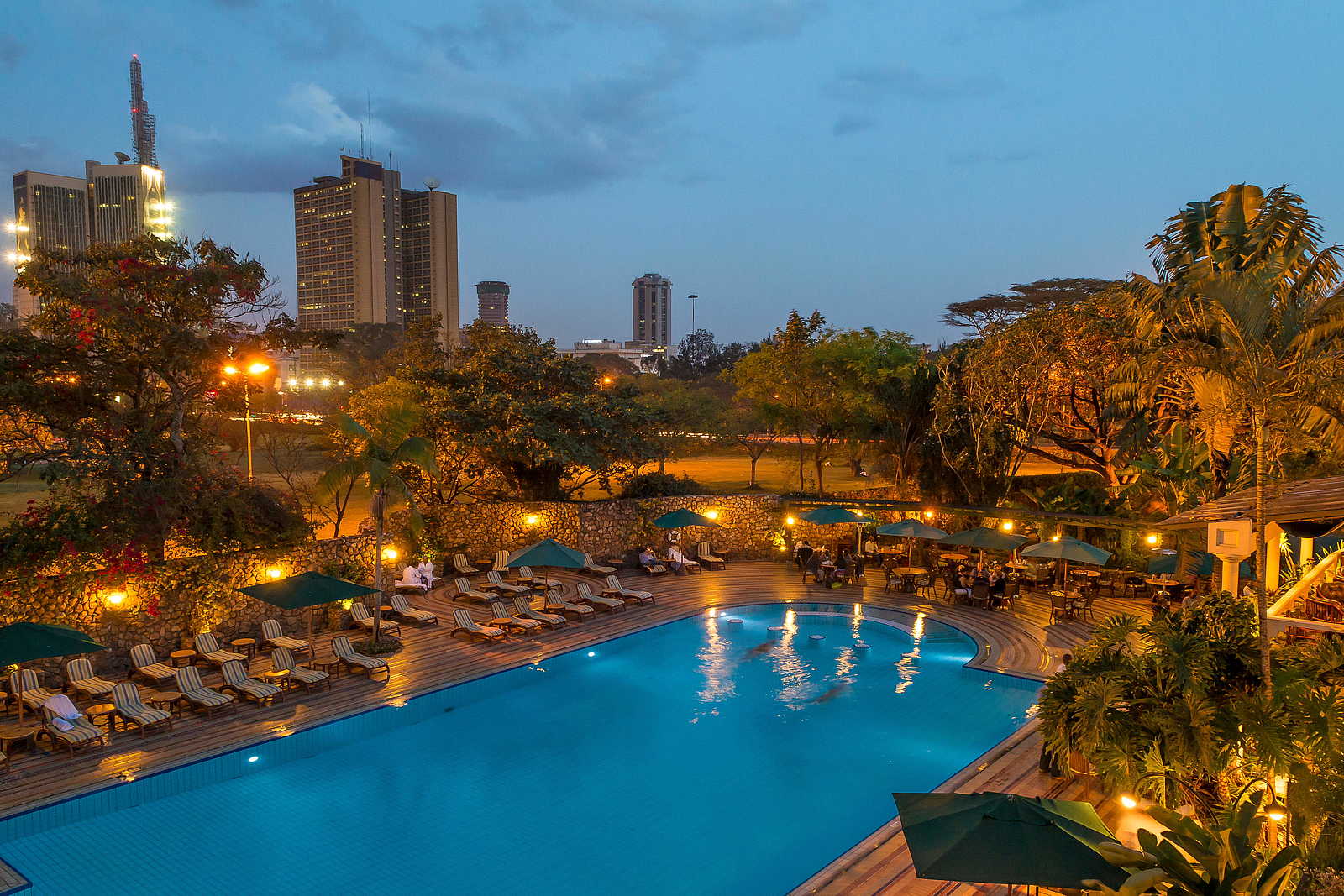 Nairobi Serena Hotel 4 Sterne Komfort in Kenias Hauptstadt