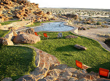 Canyon Lodge: Terrasse mit Swimmingpool Canyon Lodge: Terrasse mit Swimmingpool