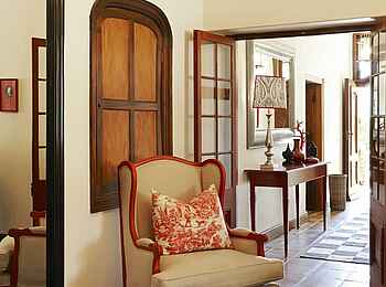 La Cle des Montagnes: Impression der Einrichtung aus der Villa Le Manoir La Cle des Montagnes: Impression der Einrichtung aus der Villa Le Manoir