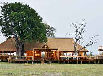 Nogatsaa Pans Lodge: Hauptgebäude Nogatsaa Pans Lodge: Hauptgebäude