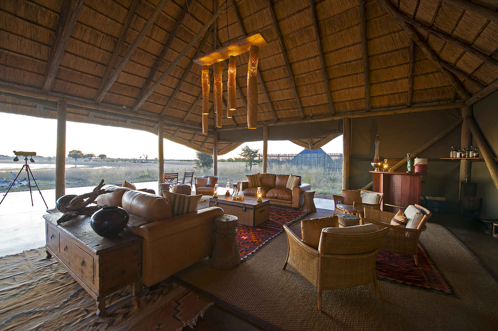 Camp Hwange: Offene Lounge Camp Hwange: Offene Lounge