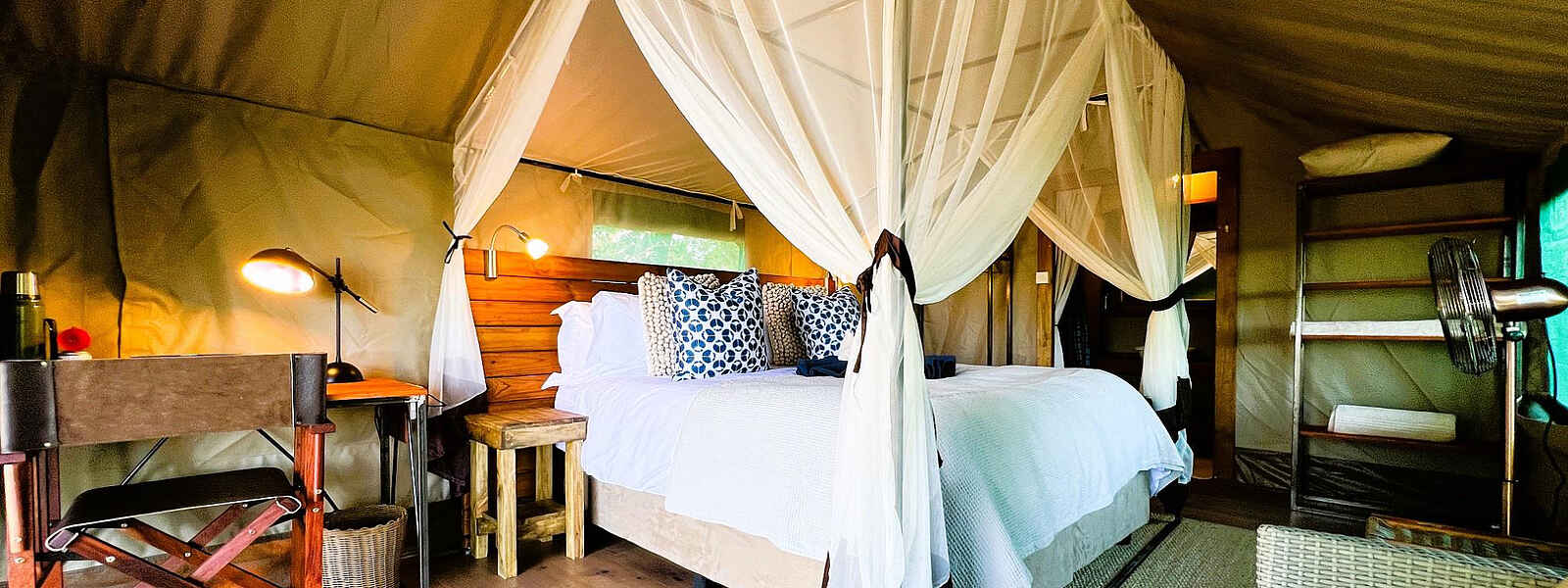 Kala Camp: Das Bett mit Moskitonetz Kala Camp: Das Bett mit Moskitonetz