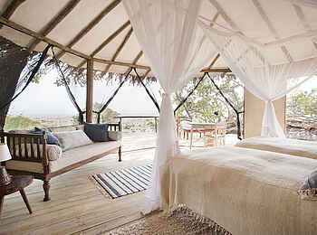 Lamai Serengeti: Doppelbett Lamai Serengeti: Doppelbett