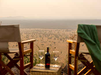 Kubu Kubu Tented Camp: Sonnenuntergang mit Wein Kubu Kubu Tented Camp: Sonnenuntergang mit Wein