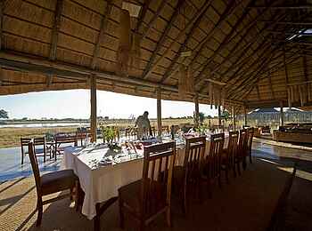 Camp Camp: Der große Esstisch Camp Camp: Der große Esstisch