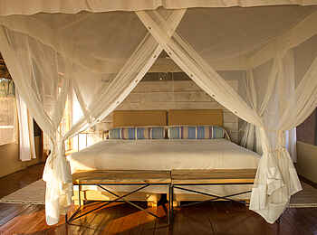 Kubu Kubu Tented Camp: Doppelbett Kubu Kubu Tented Camp: Doppelbett